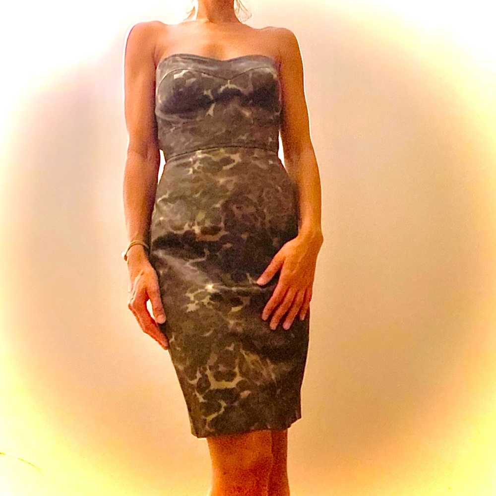 DONNA MORGAN STRAPLESS COCKTAIL DRESS - SZ 4